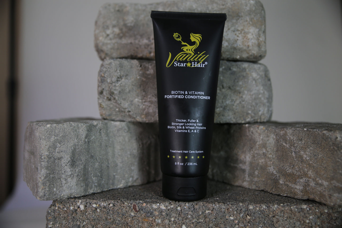 BIOTIN & VITAMIN FORTIFIED CONDITIONER